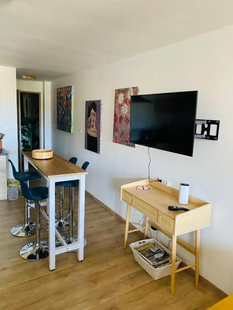 Hote Labyrinthe Sur La Place Chambres D, Hotes , Calme ,Netflix Mirepoix (Ariege) Exterior foto